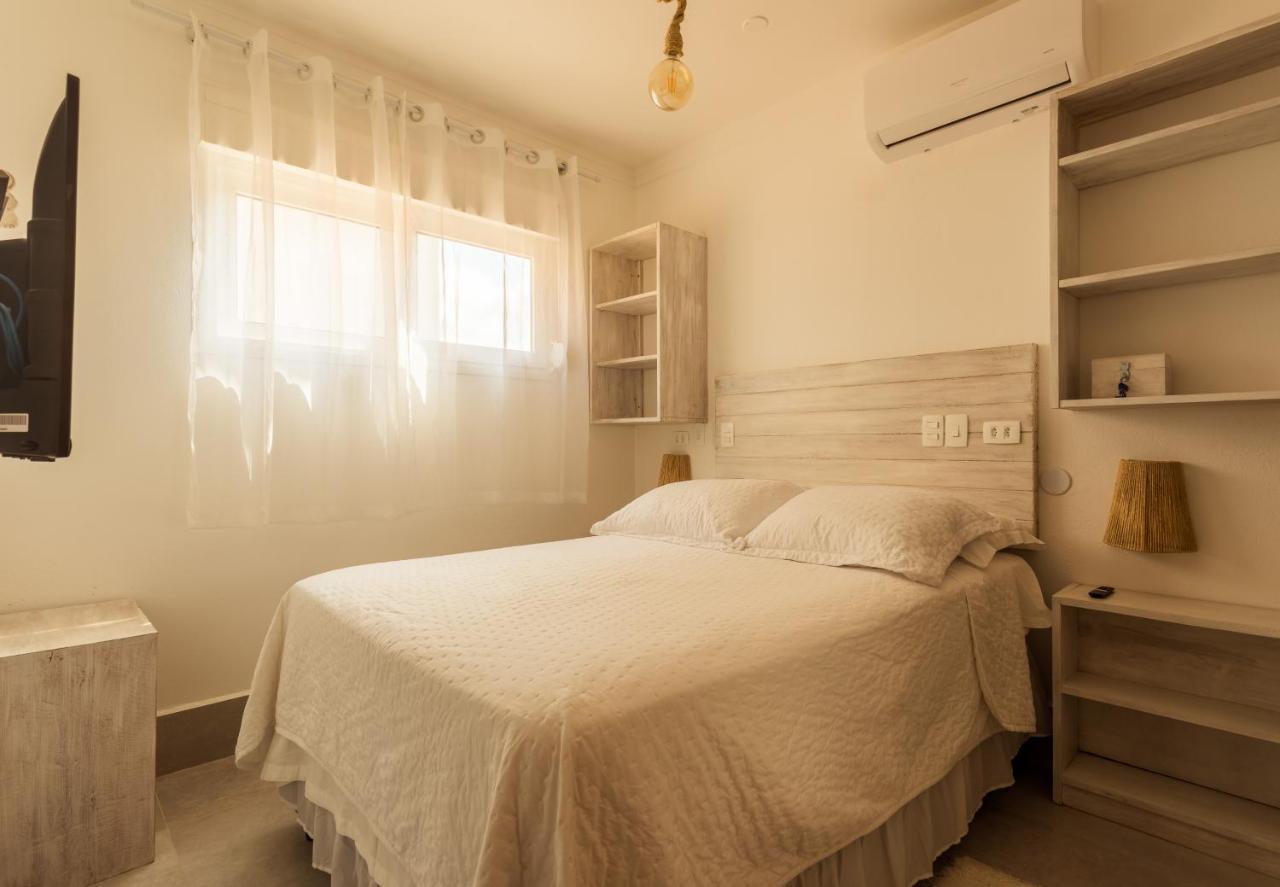 Casa D'Aroeira Residencial Boutique - Centro De Juquei - 2 Quadras Do Mar - Servico De Praia - Roupa De Cama 600 Fios Algodao Egipcio - Toalhas Banho E Praia - Tudo Novo - Estacionamento Interno - Cozinha - Consulte Unidades Com Ofuro Hidro E Cromote Buitenkant foto
