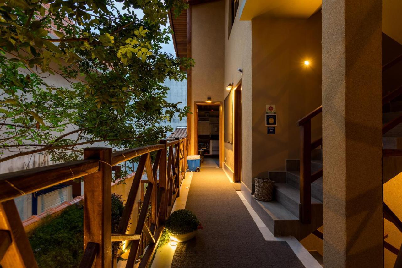 Casa D'Aroeira Residencial Boutique - Centro De Juquei - 2 Quadras Do Mar - Servico De Praia - Roupa De Cama 600 Fios Algodao Egipcio - Toalhas Banho E Praia - Tudo Novo - Estacionamento Interno - Cozinha - Consulte Unidades Com Ofuro Hidro E Cromote Buitenkant foto