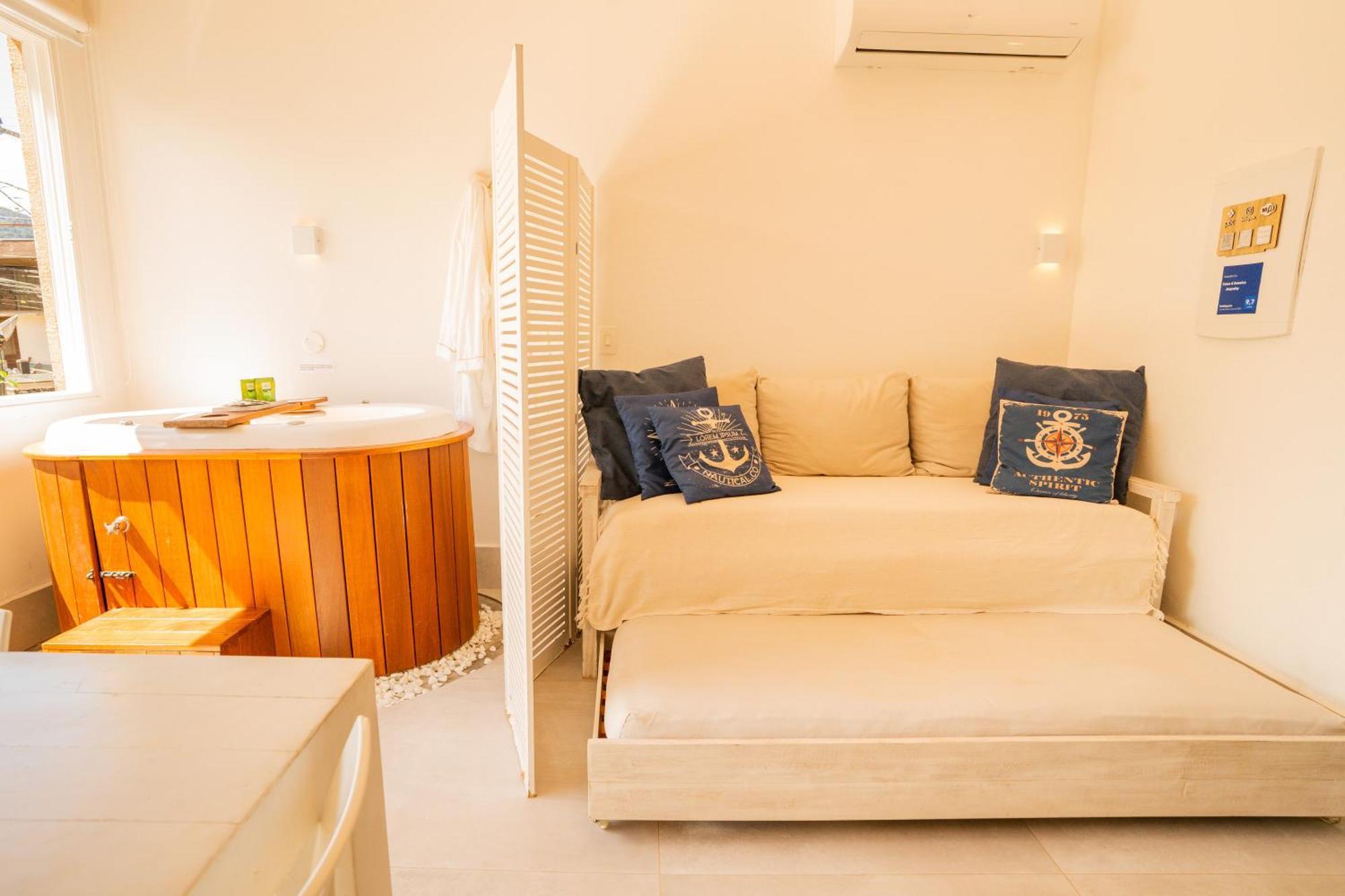 Casa D'Aroeira Residencial Boutique - Centro De Juquei - 2 Quadras Do Mar - Servico De Praia - Roupa De Cama 600 Fios Algodao Egipcio - Toalhas Banho E Praia - Tudo Novo - Estacionamento Interno - Cozinha - Consulte Unidades Com Ofuro Hidro E Cromote Buitenkant foto