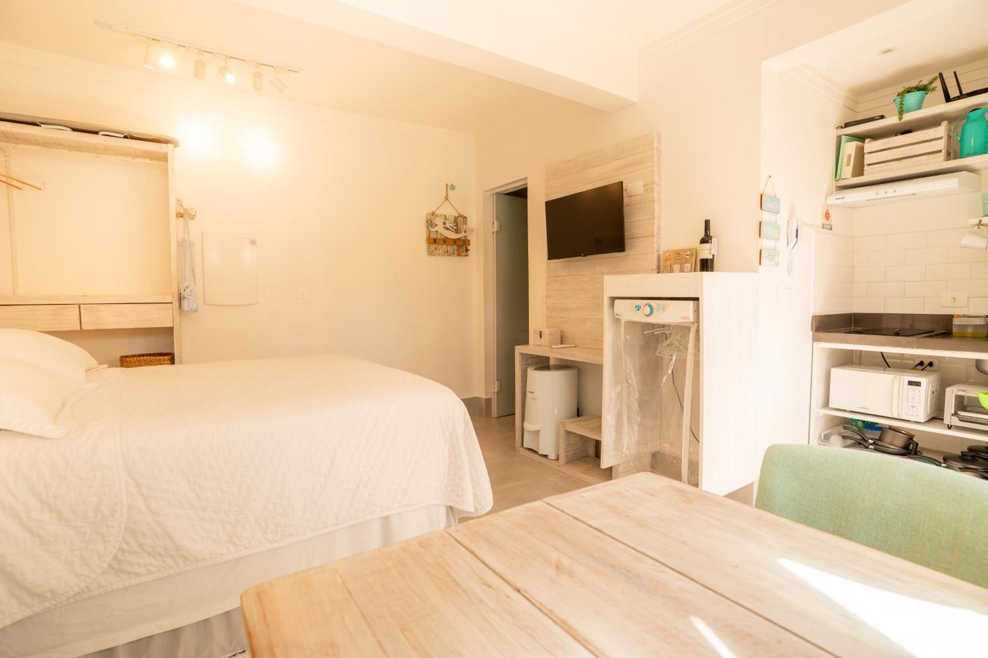 Casa D'Aroeira Residencial Boutique - Centro De Juquei - 2 Quadras Do Mar - Servico De Praia - Roupa De Cama 600 Fios Algodao Egipcio - Toalhas Banho E Praia - Tudo Novo - Estacionamento Interno - Cozinha - Consulte Unidades Com Ofuro Hidro E Cromote Buitenkant foto