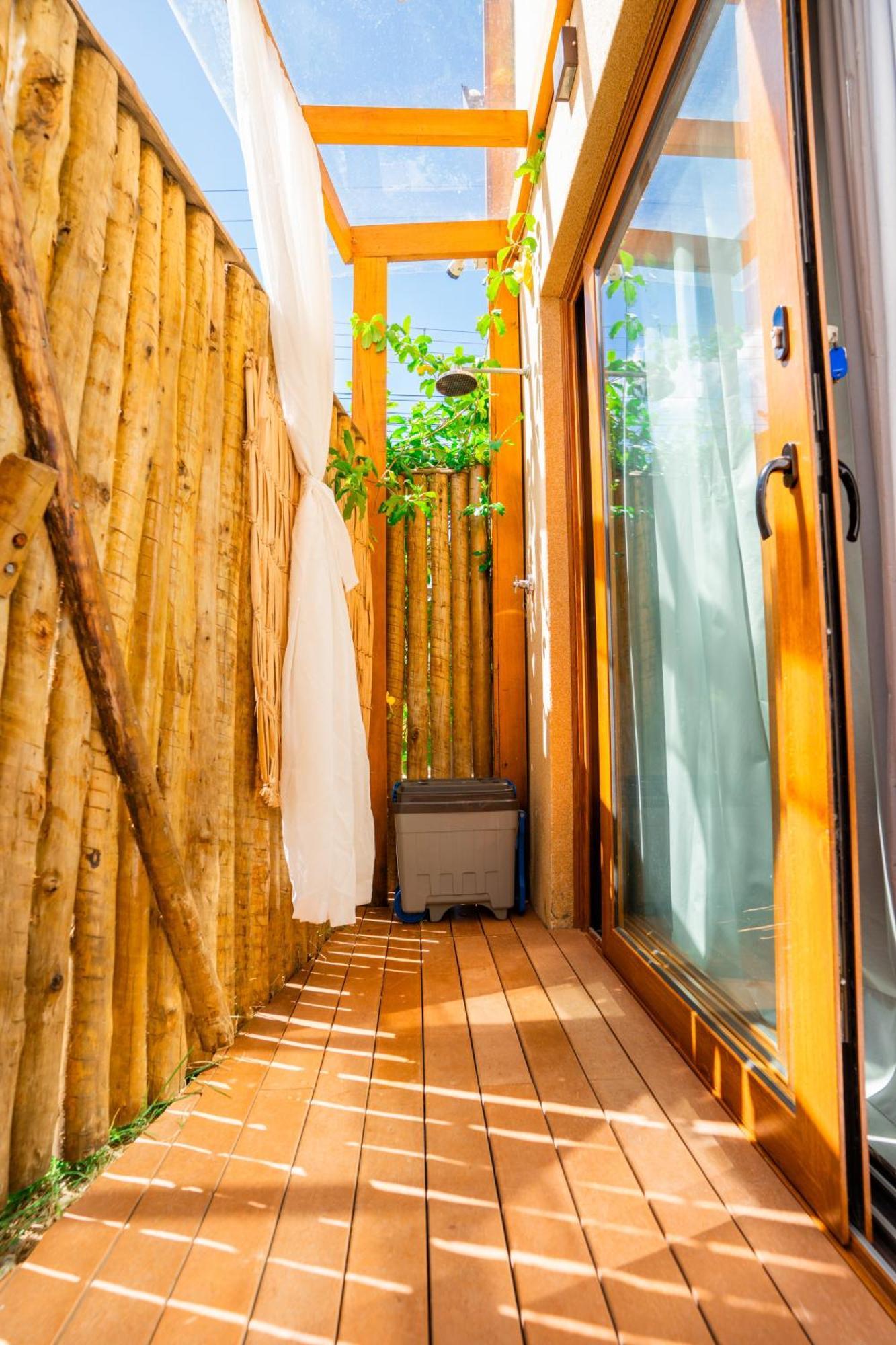 Casa D'Aroeira Residencial Boutique - Centro De Juquei - 2 Quadras Do Mar - Servico De Praia - Roupa De Cama 600 Fios Algodao Egipcio - Toalhas Banho E Praia - Tudo Novo - Estacionamento Interno - Cozinha - Consulte Unidades Com Ofuro Hidro E Cromote Buitenkant foto